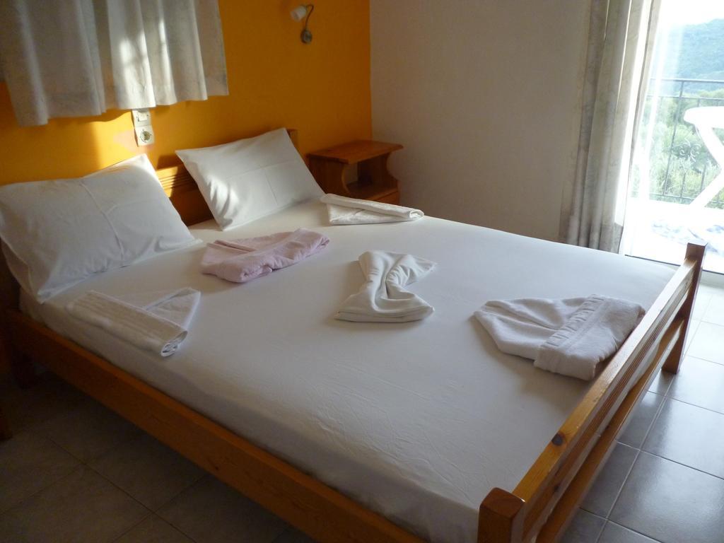 Lichnos Babis Taverna & Rooms Πάργα Δωμάτιο φωτογραφία